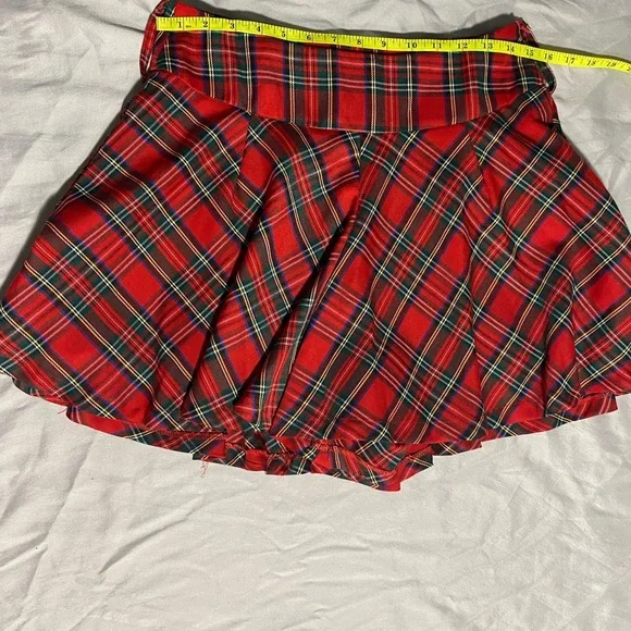 Plaid shorts skirt. Punk rock. Christmas holiday Belt school girl - Picture 7 of 10